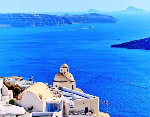 Santorini Tour from Chania with Transfer
